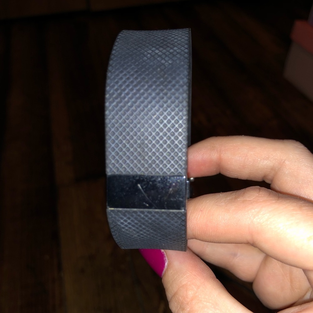 Fitbit Charge - image 2